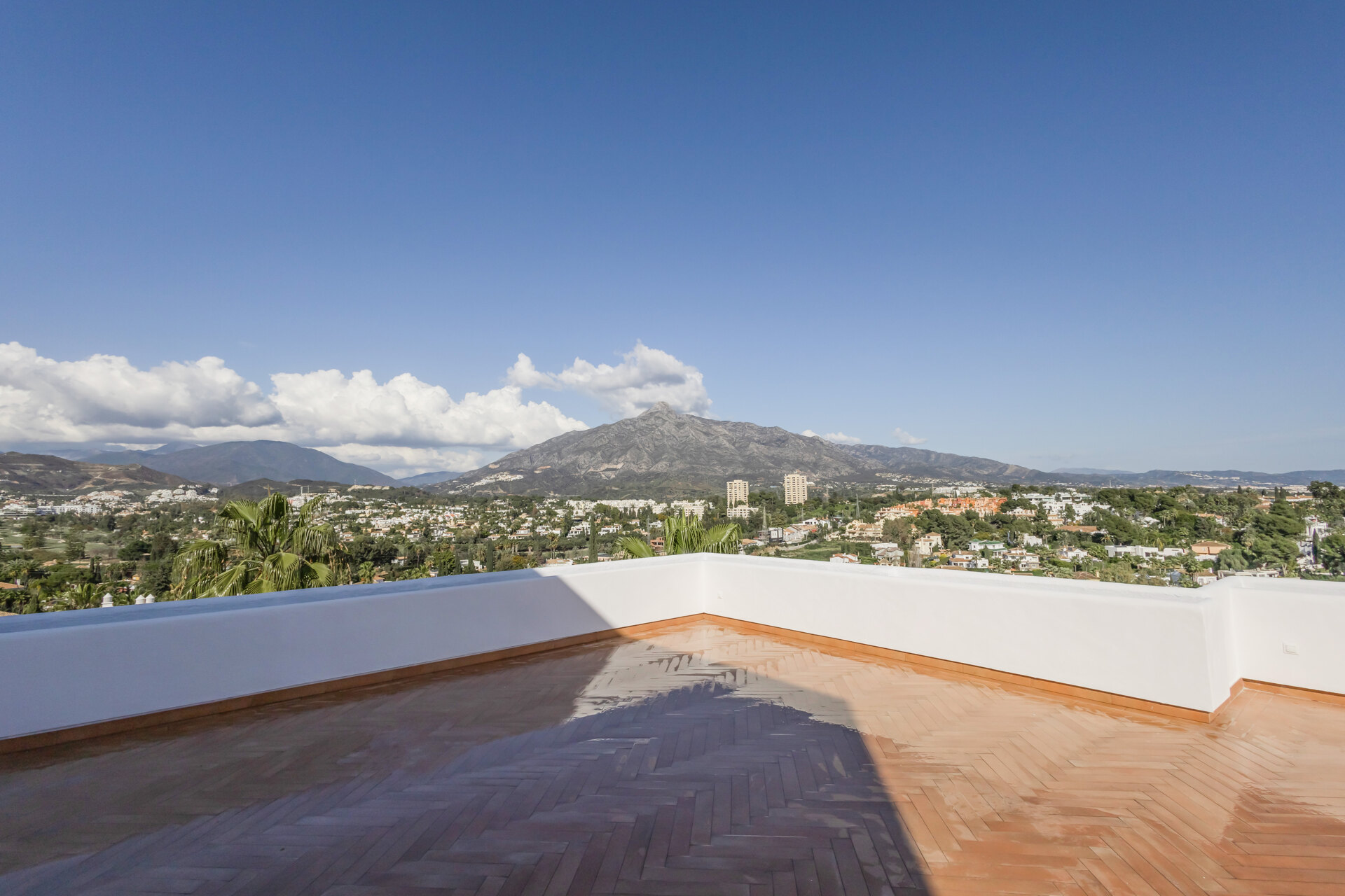Apartment Valley View - Luxury in Nueva Andalucía