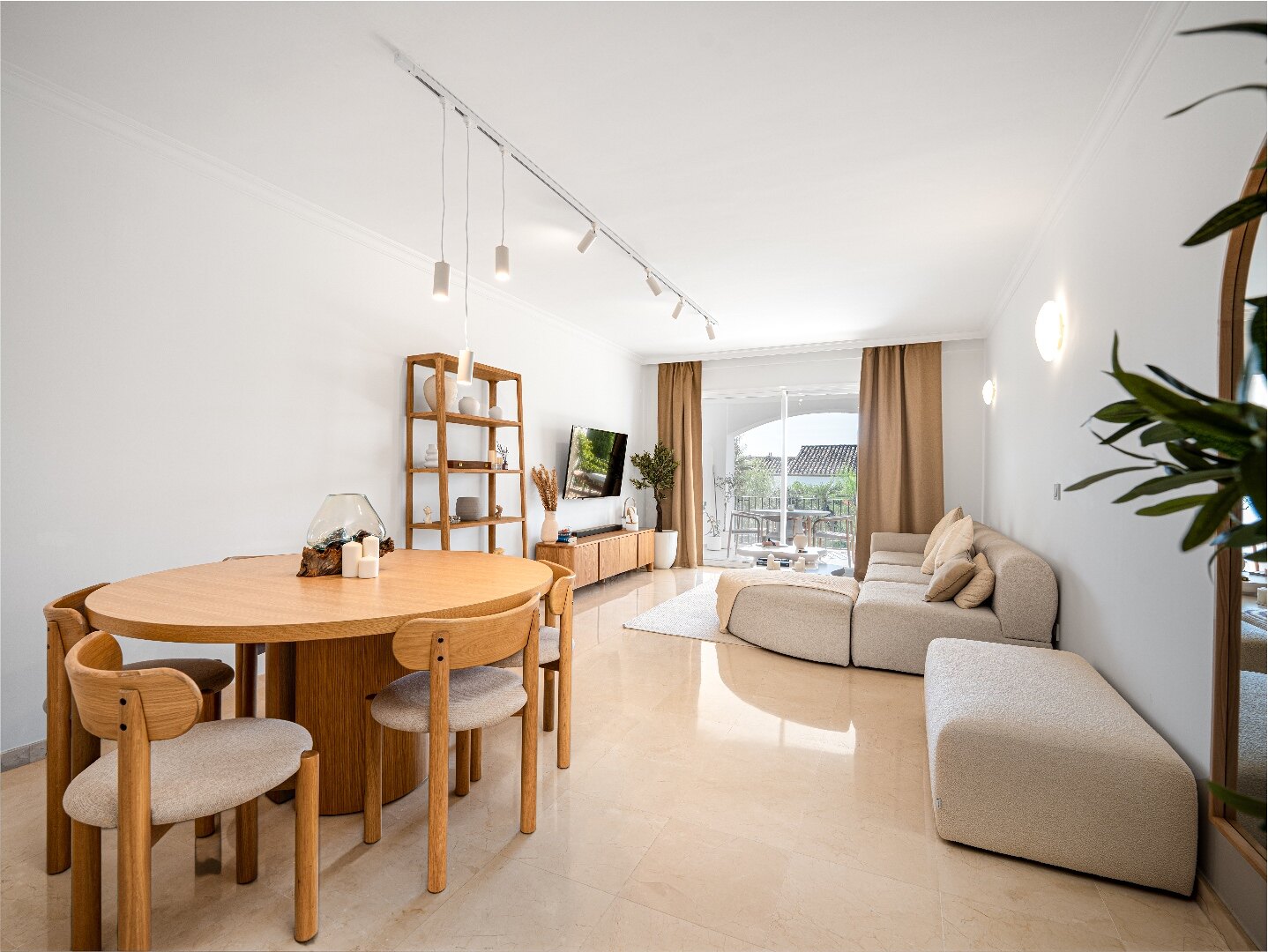 Apartamento Armonia – Vida Moderna en La Quinta