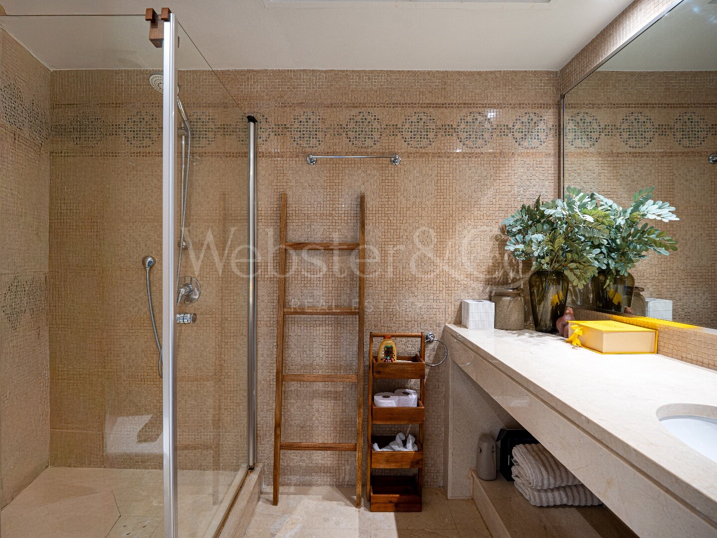 Apartamento Armonia – Vida Moderna en La Quinta