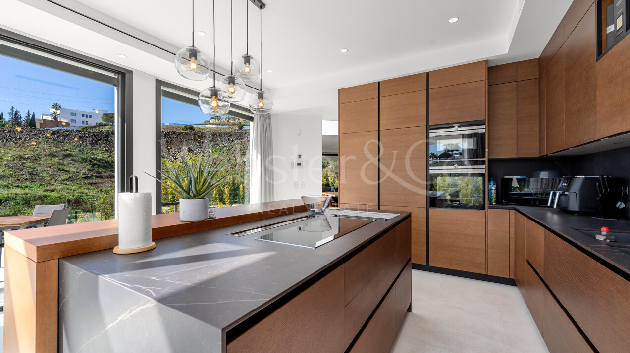 Villa 45 - Elegant Villa in Mirador del Paraiso