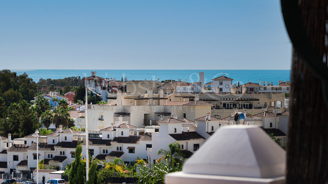 Townhouse Rosa - Andalucian Elegance in Estepona