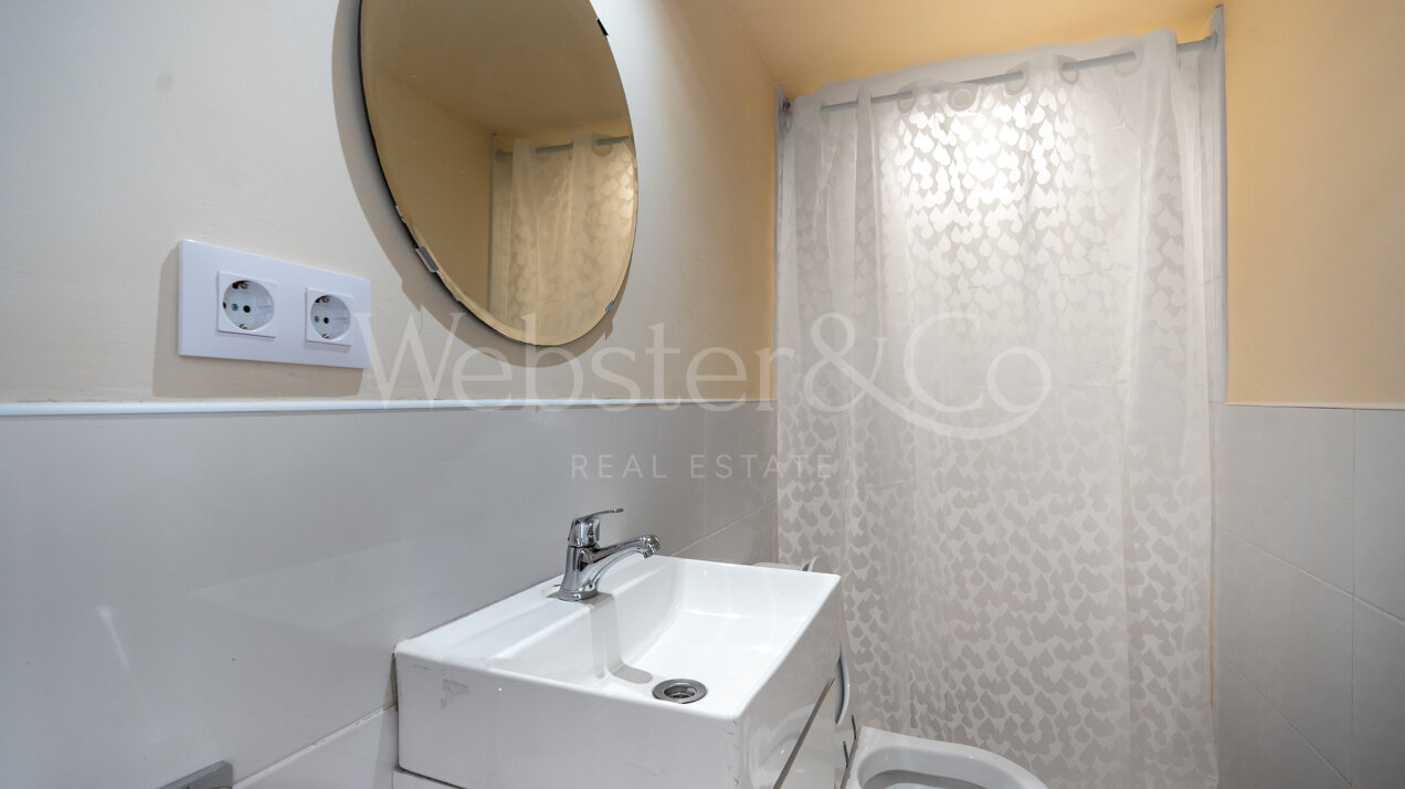 Townhouse Rosa - Andalucian Elegance in Estepona