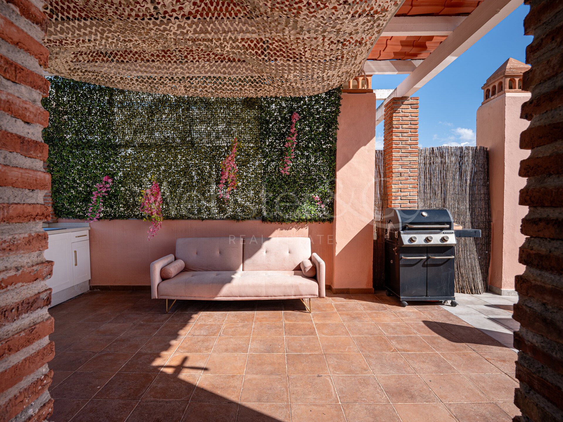 Townhouse Rosa - Andalucian Elegance in Estepona