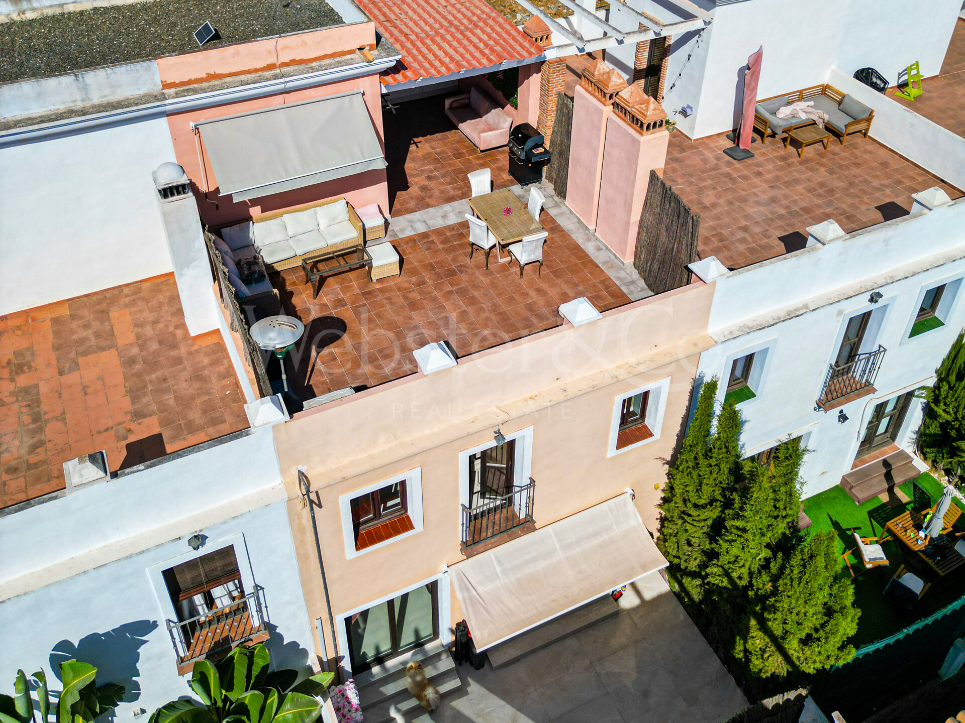 Townhouse Rosa - Andalucian Elegance in Estepona