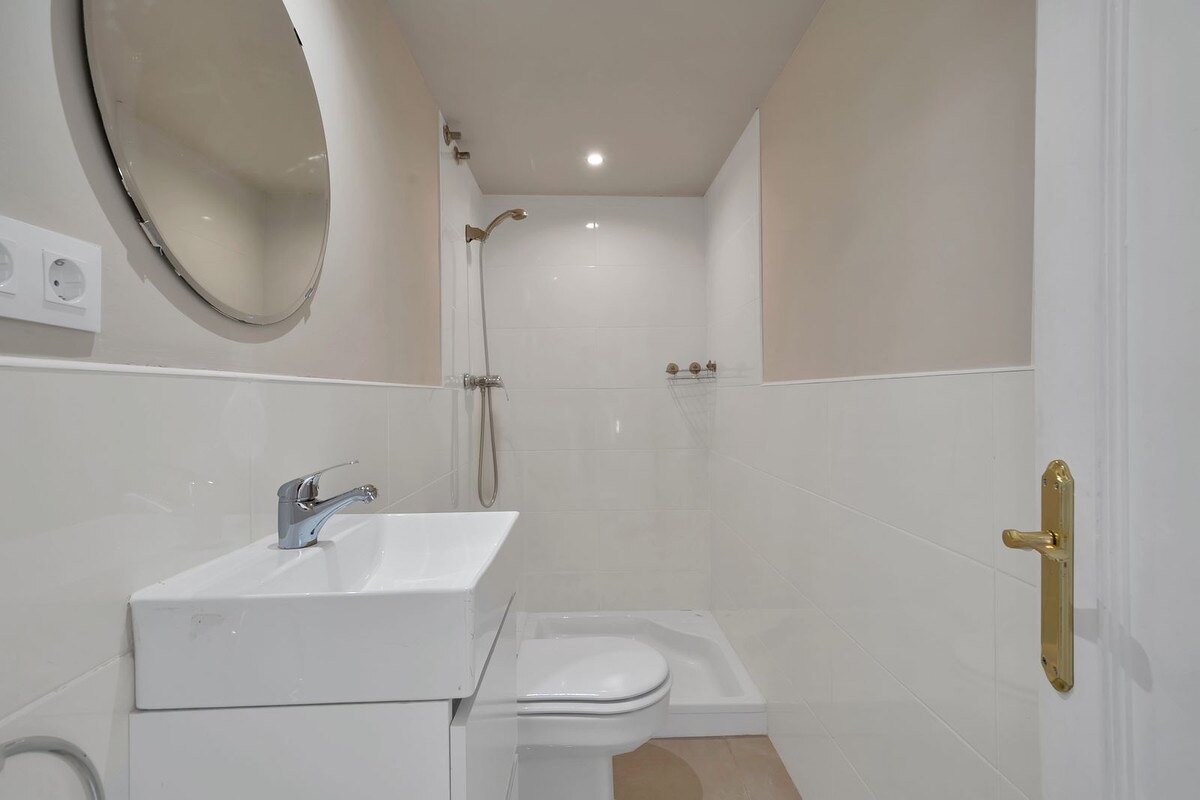 Townhouse Rosa - Andalucian Elegance in Estepona