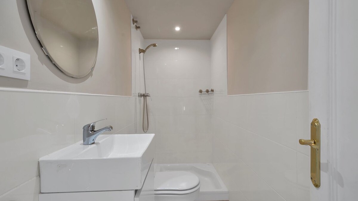 Townhouse Rosa - Andalucian Elegance in Estepona