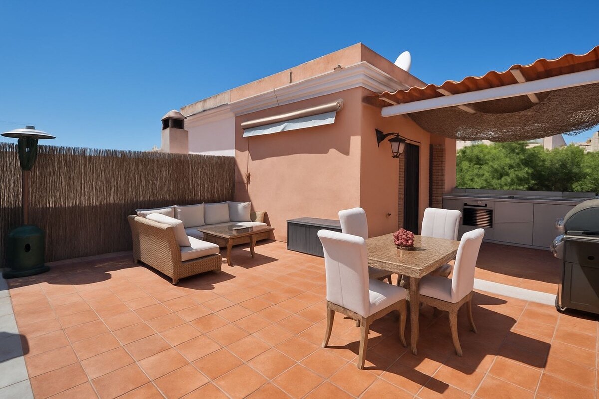 Townhouse Rosa - Andalucian Elegance in Estepona