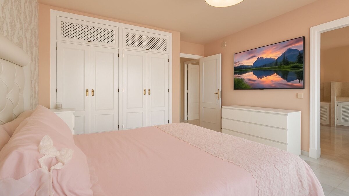 Townhouse Rosa - Andalucian Elegance in Estepona