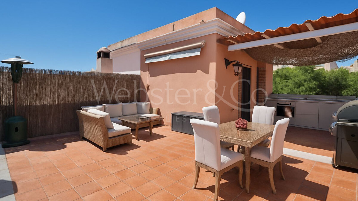Townhouse Rosa - Andalucian Elegance in Estepona