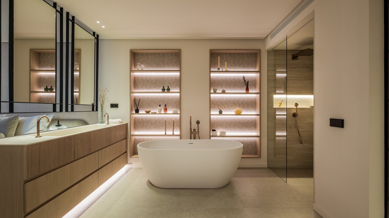 Frontline golf villa embodies contemporary elegance