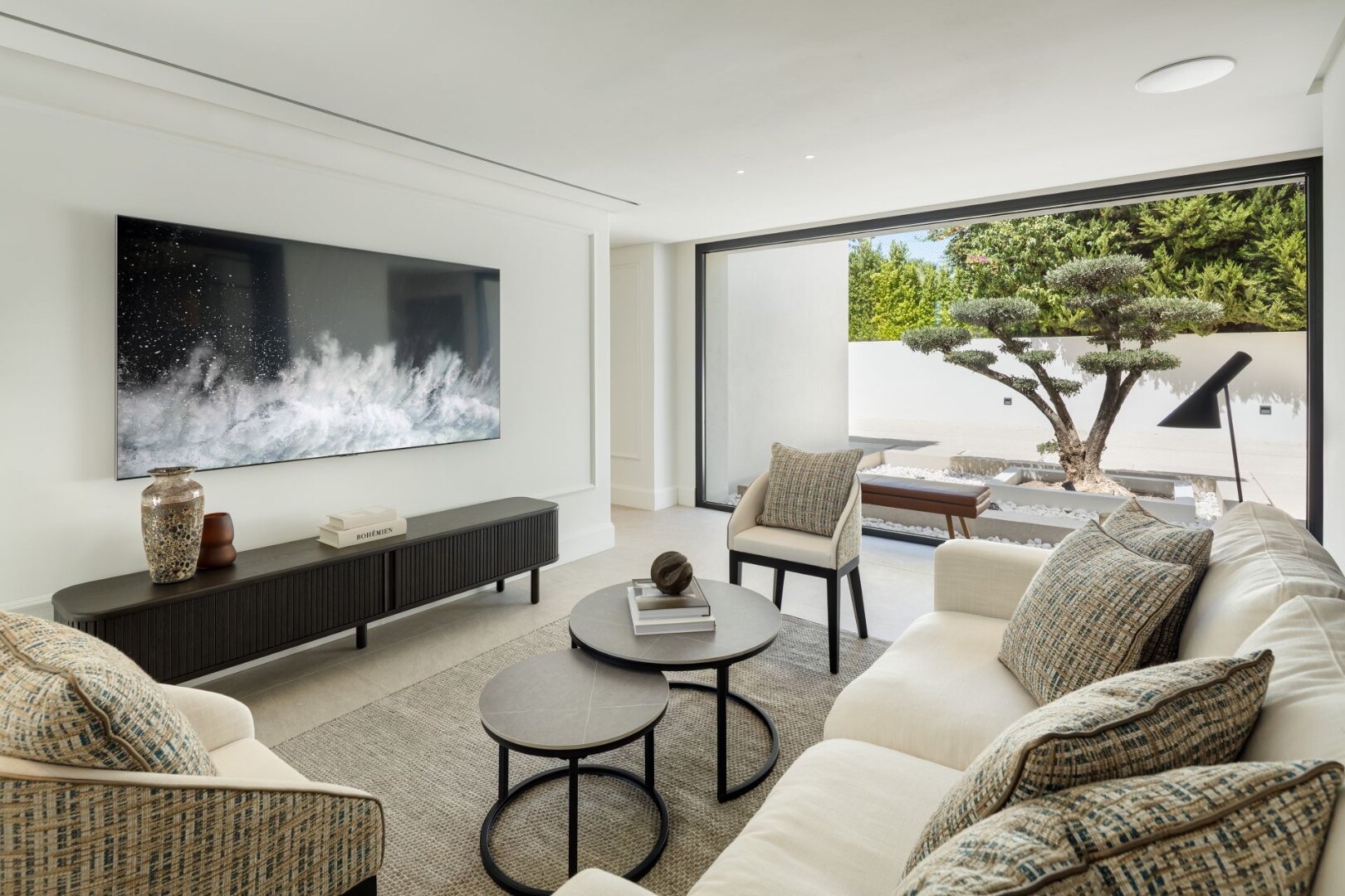 Mediterranean design with quality & functionality