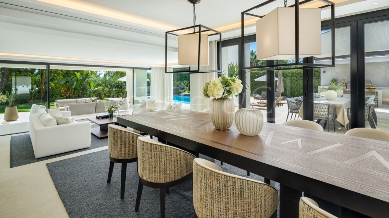 Villa Malibu - Sophistication in Nueva Andalucia