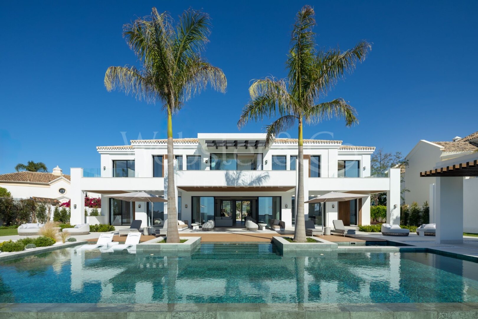 Villa Solace – Hogar Exquisita en Monte Halcones