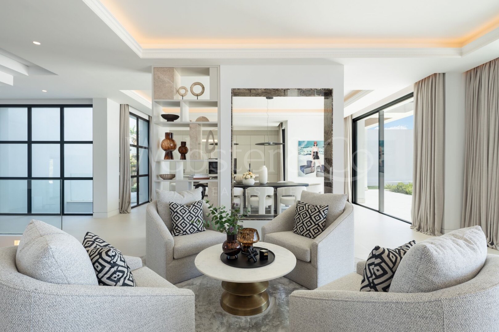 Villa Solace – Hogar Exquisita en Monte Halcones