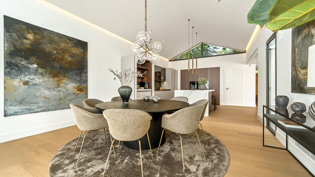 Exquisitely renovated Andalusian-style residence
