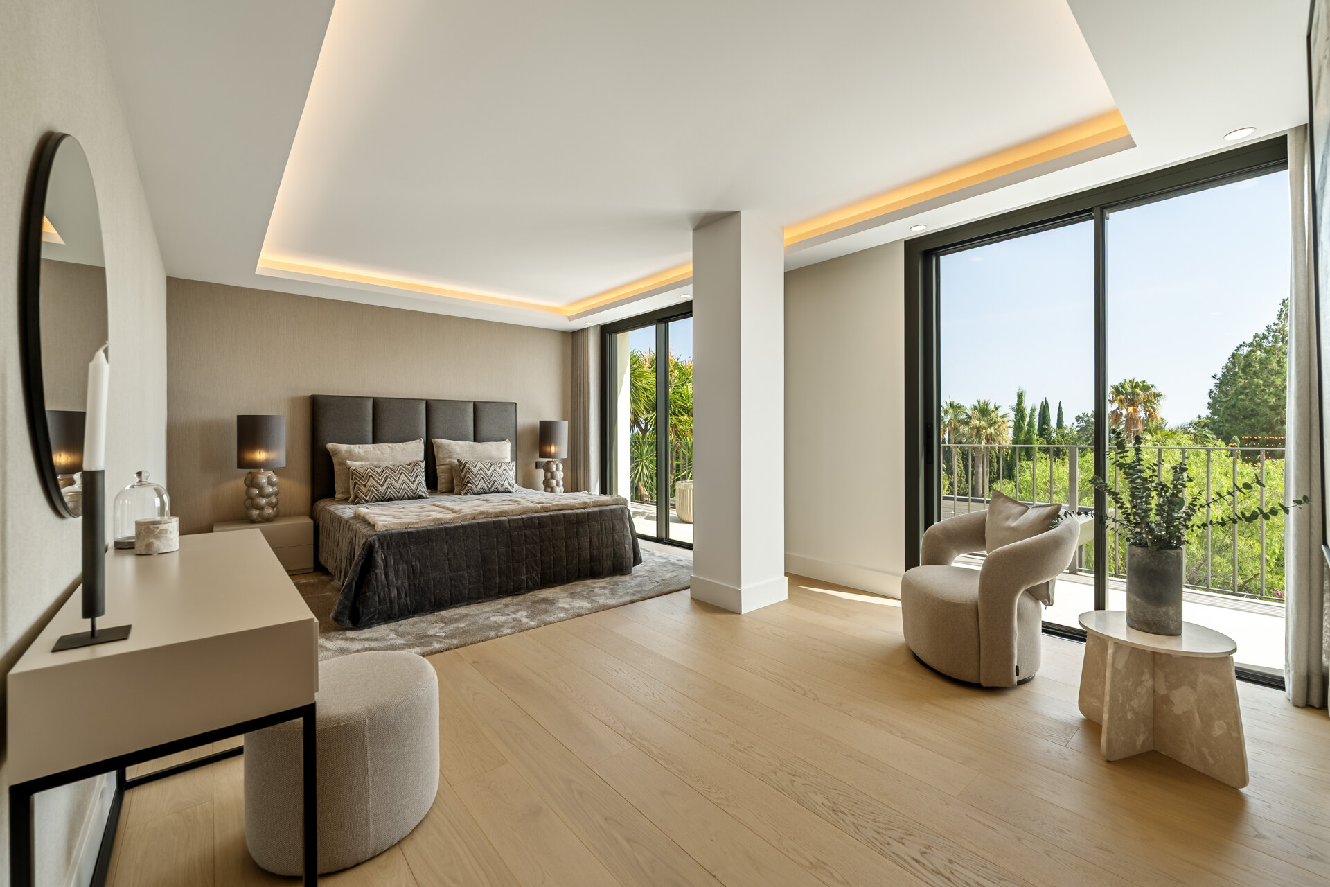 Exquisitely renovated Andalusian-style residence