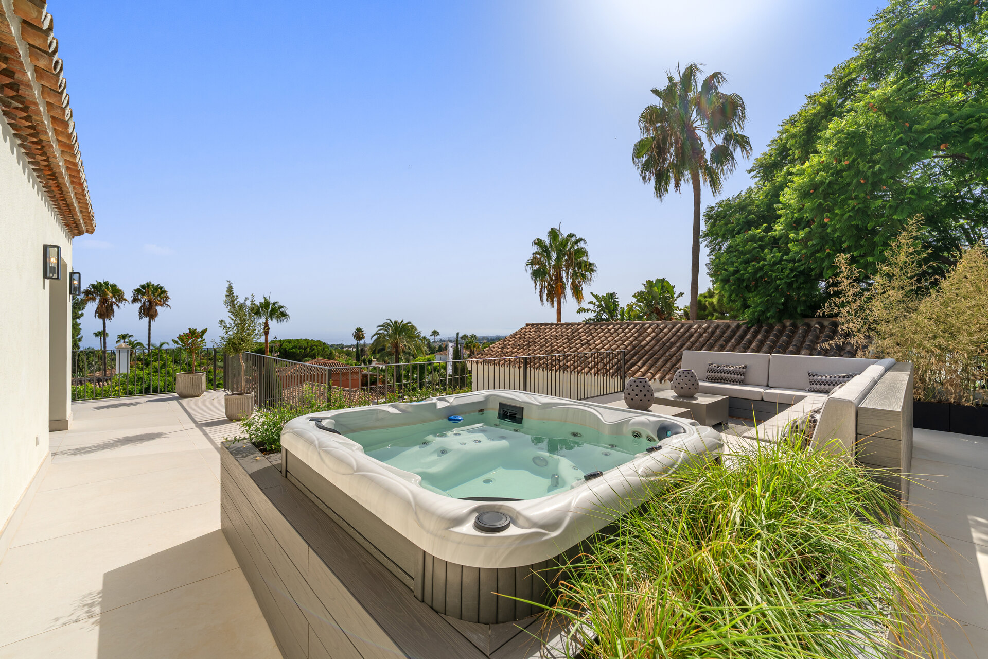 Exquisitely renovated Andalusian-style residence