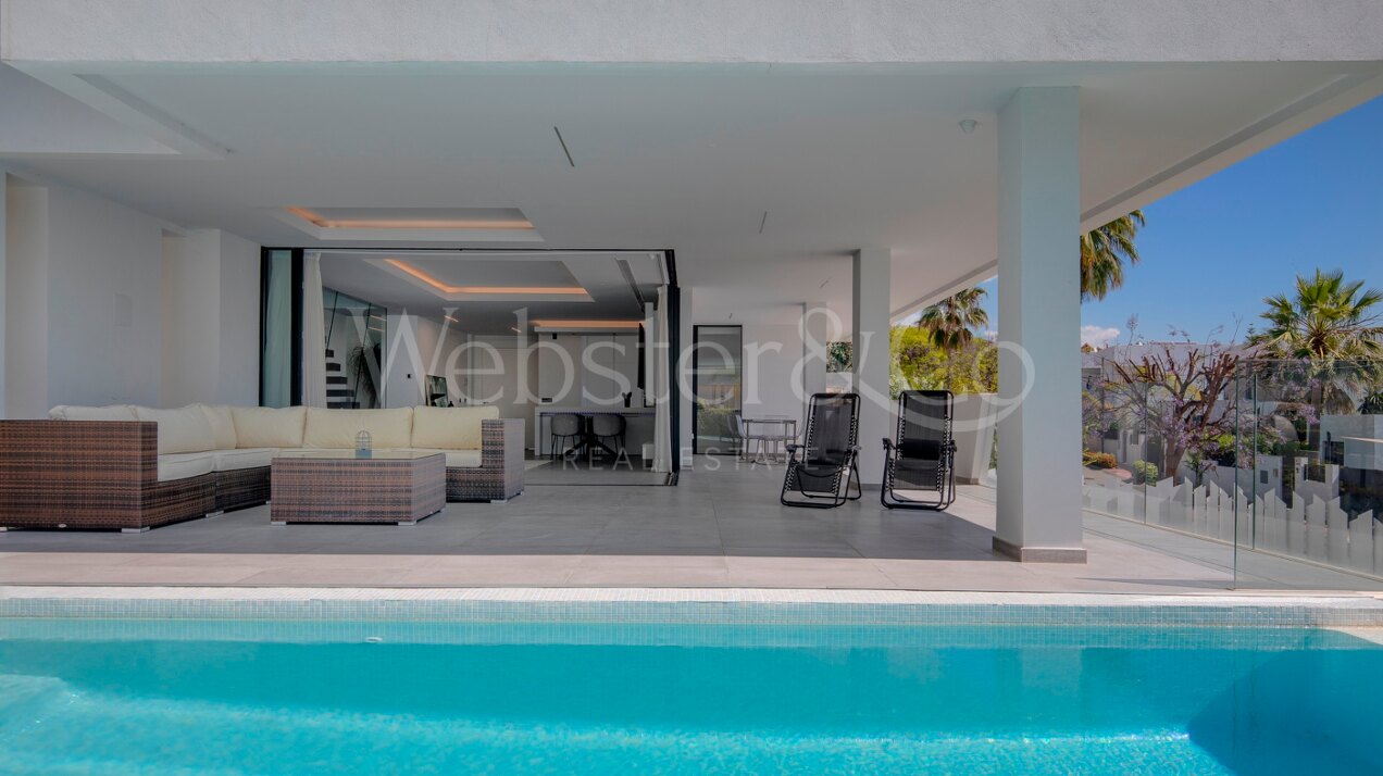 Villa Noble - New Contemporary Villa, El Campanario