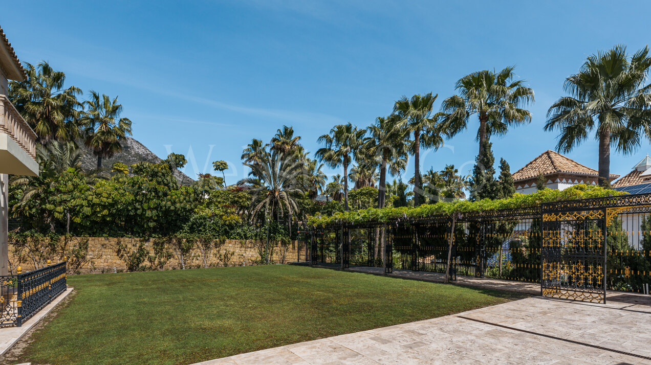 Villa Sinfonia - Classical Elegance in Sierra Blanca