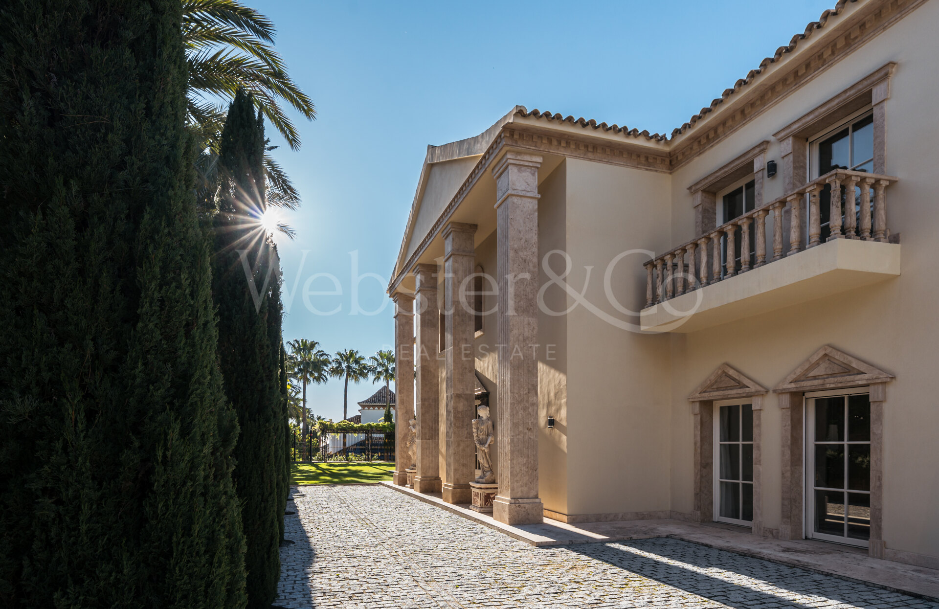 Villa Sinfonia - Classical Elegance in Sierra Blanca