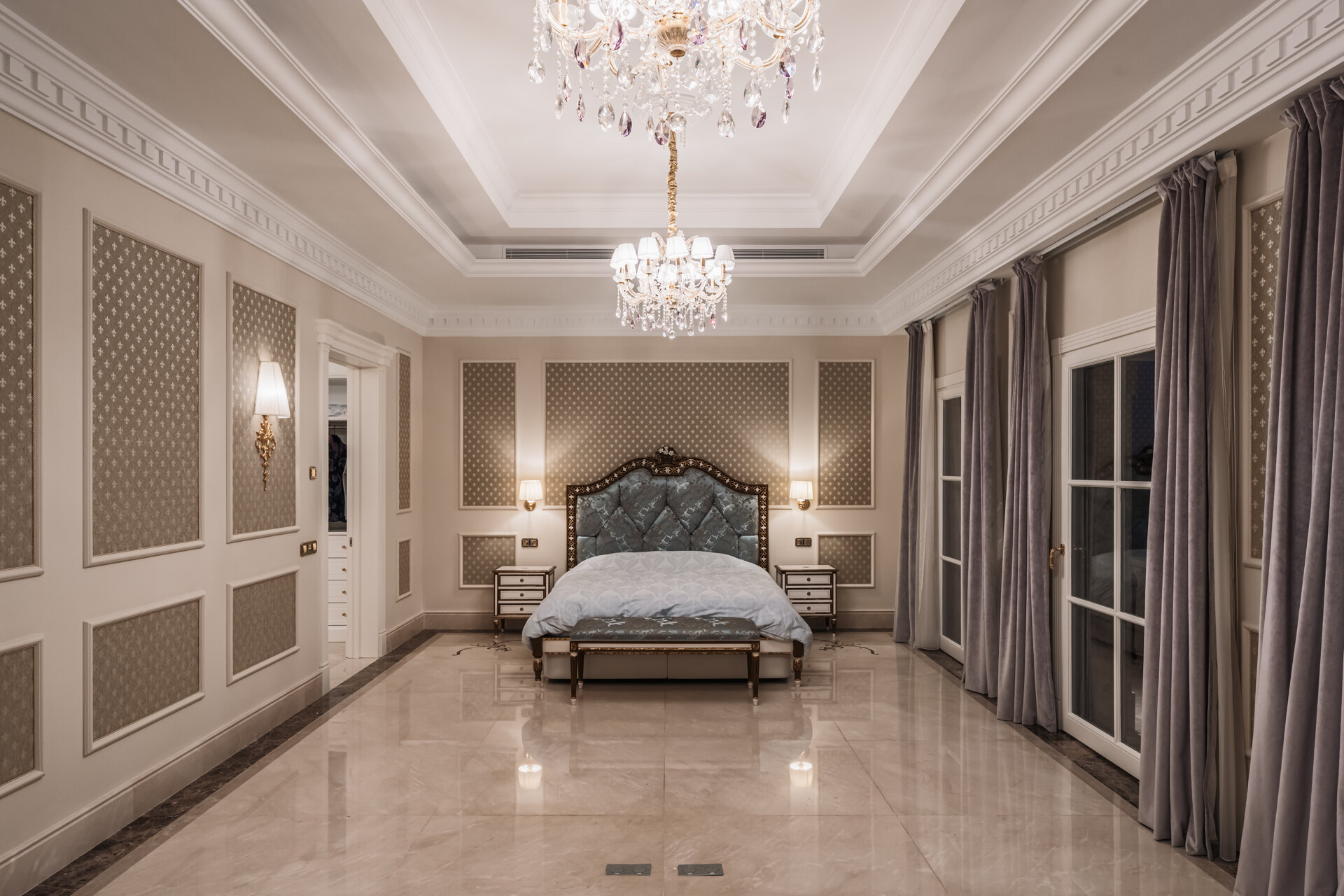 Elegante residencia que fusiona lo clásico y moderno