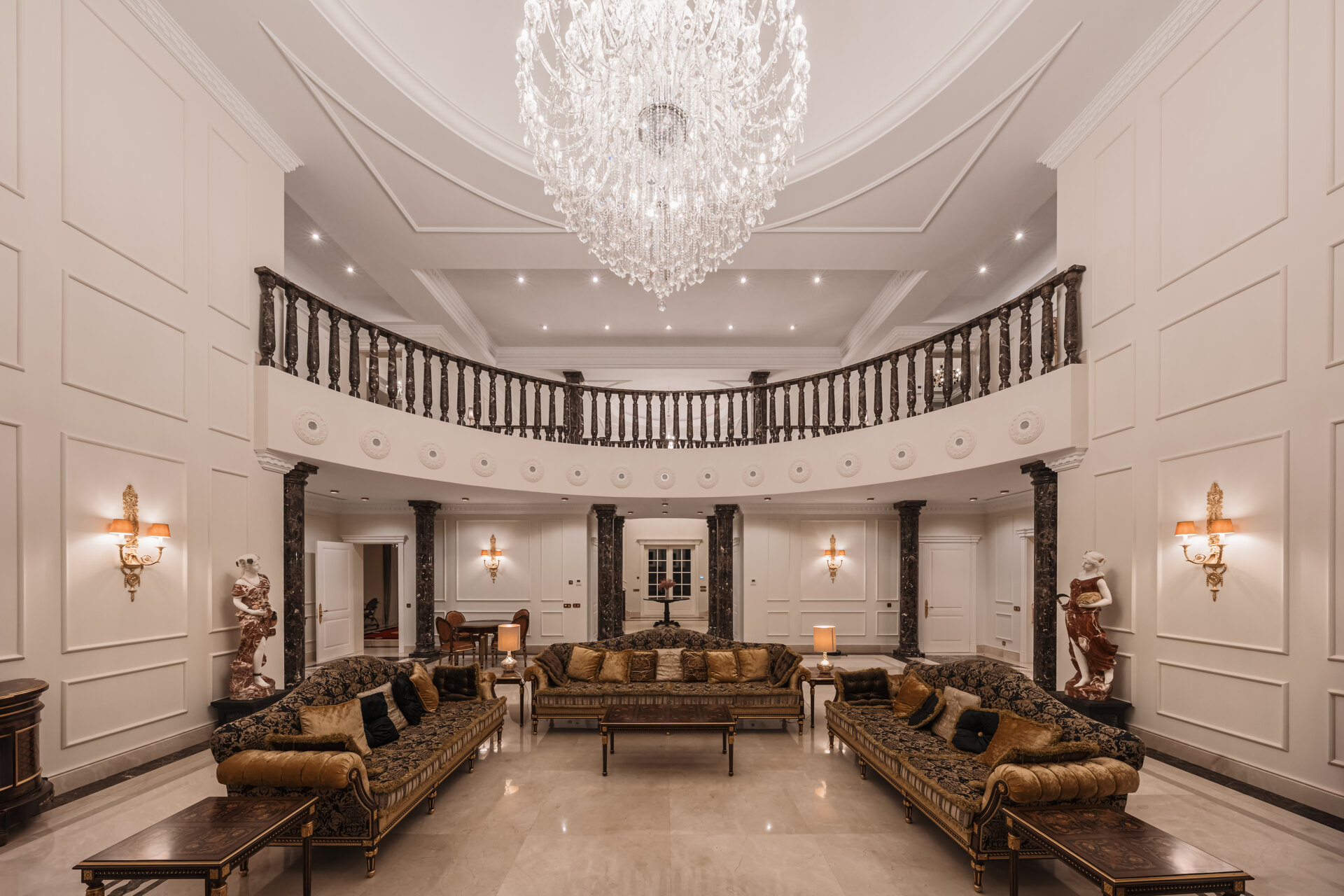Elegante residencia que fusiona lo clásico y moderno