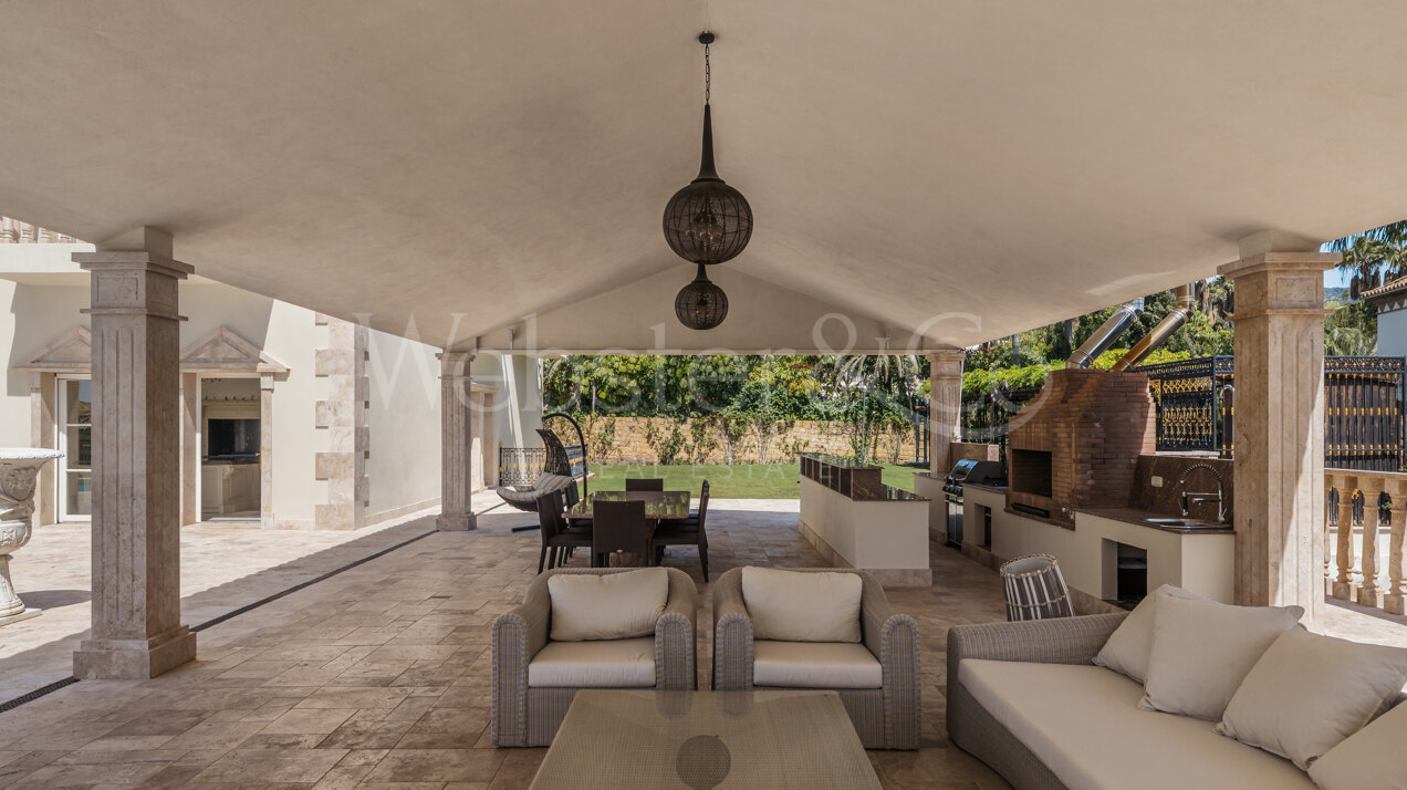 Villa Sinfonia - Classical Elegance in Sierra Blanca