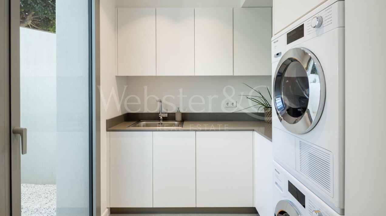 Villa Aguila - Luxury Home in Monte Halcones