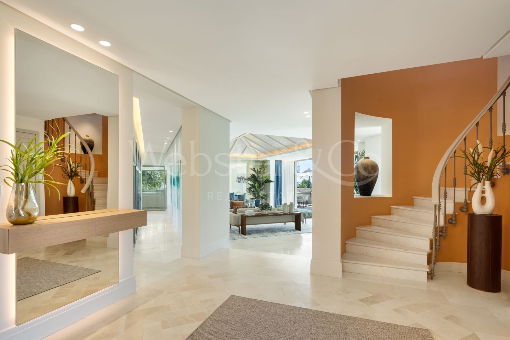 Villa Aguila - Luxury Home in Monte Halcones