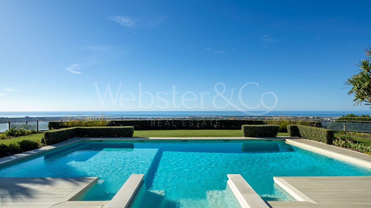 Villa Aguila - Luxury Home in Monte Halcones