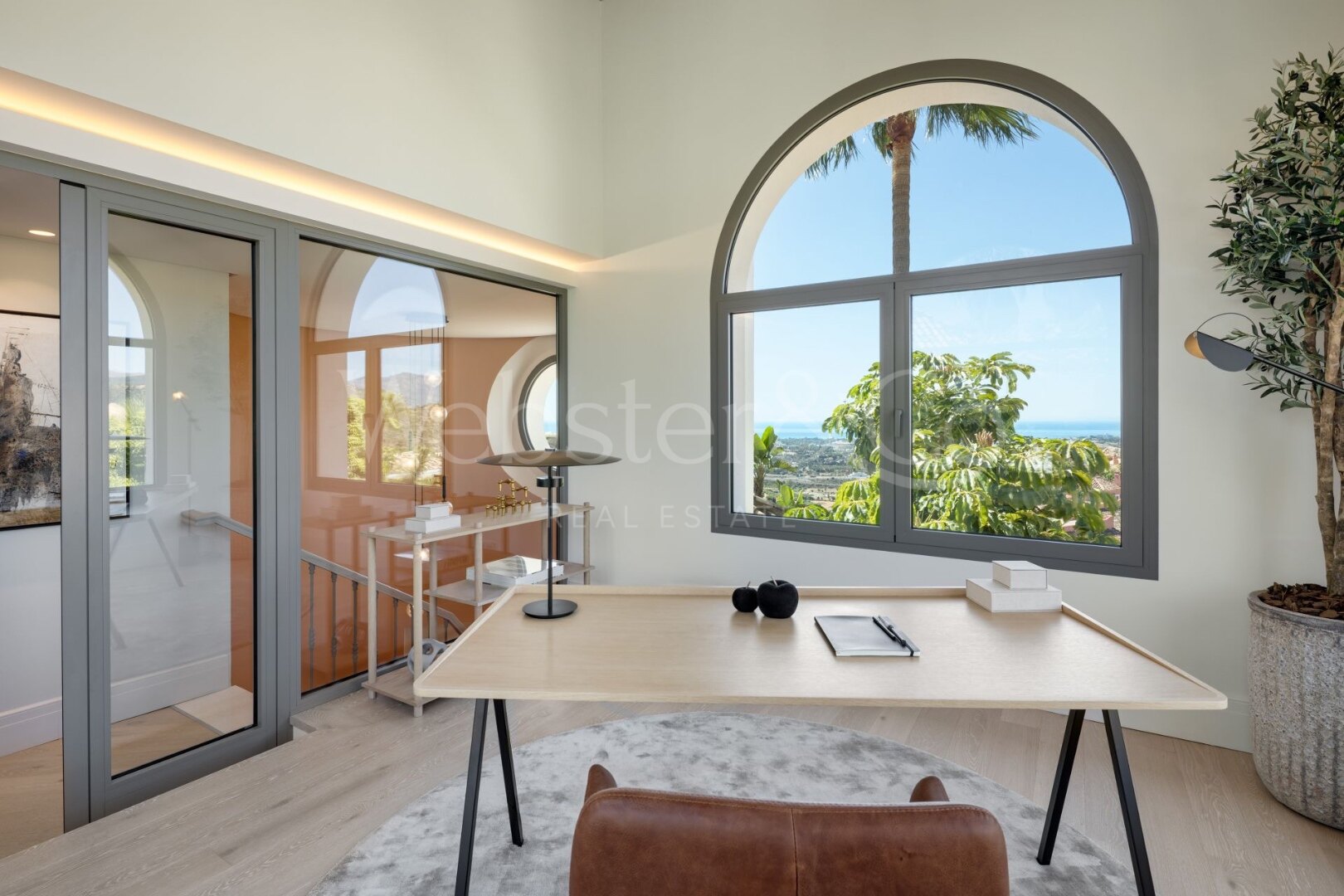 Villa Aguila - Luxury Home in Monte Halcones