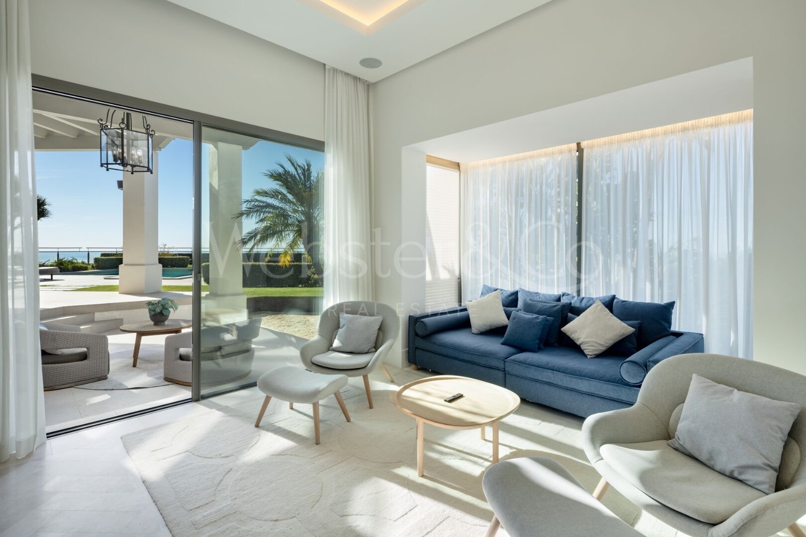 Villa Aguila - Luxury Home in Monte Halcones