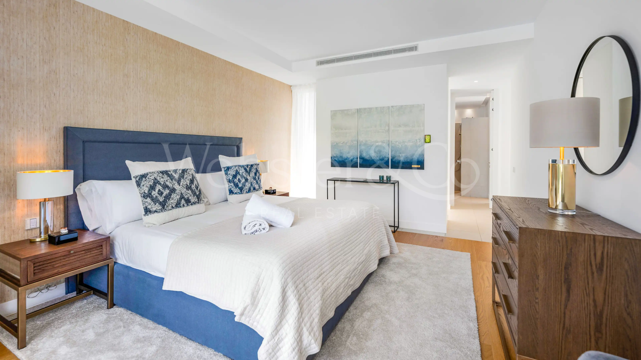 Villa Quinn - Luxury Home in El Paraiso