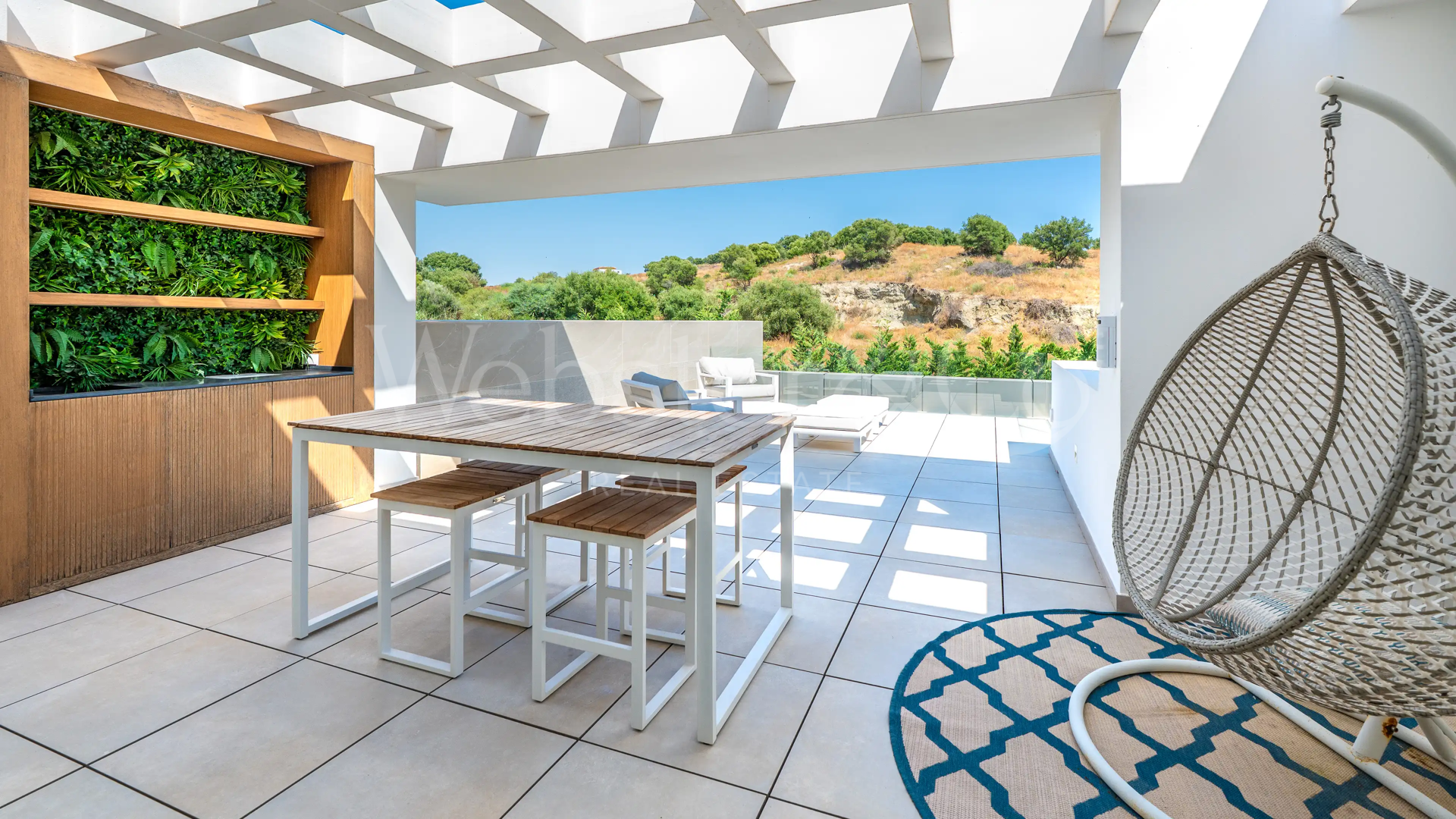 Villa Quinn - Luxury Home in El Paraiso