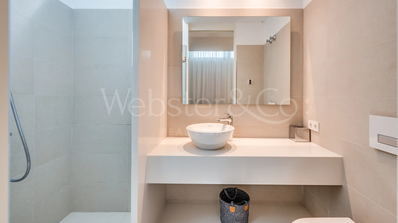 Villa Quinn - Luxury Home in El Paraiso