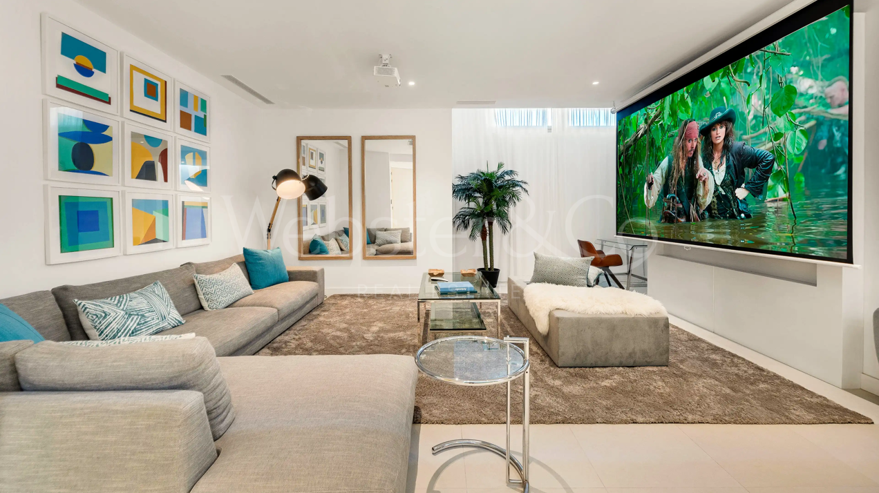 Villa Quinn - Luxury Home in El Paraiso