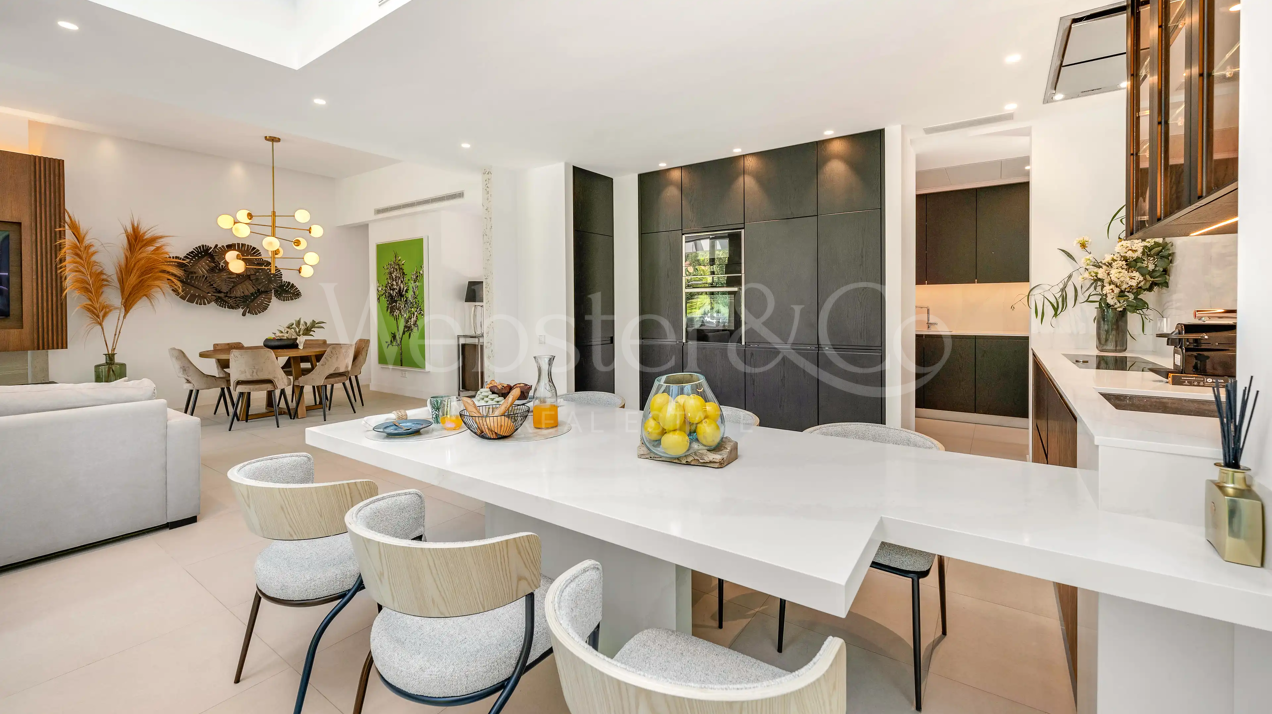 Villa Quinn - Luxury Home in El Paraiso