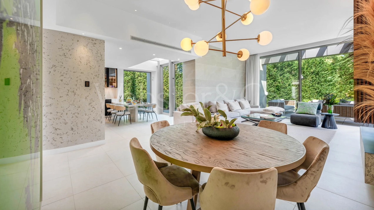 Villa Quinn - Luxury Home in El Paraiso