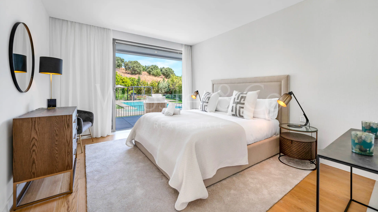 Villa Quinn - Luxury Home in El Paraiso