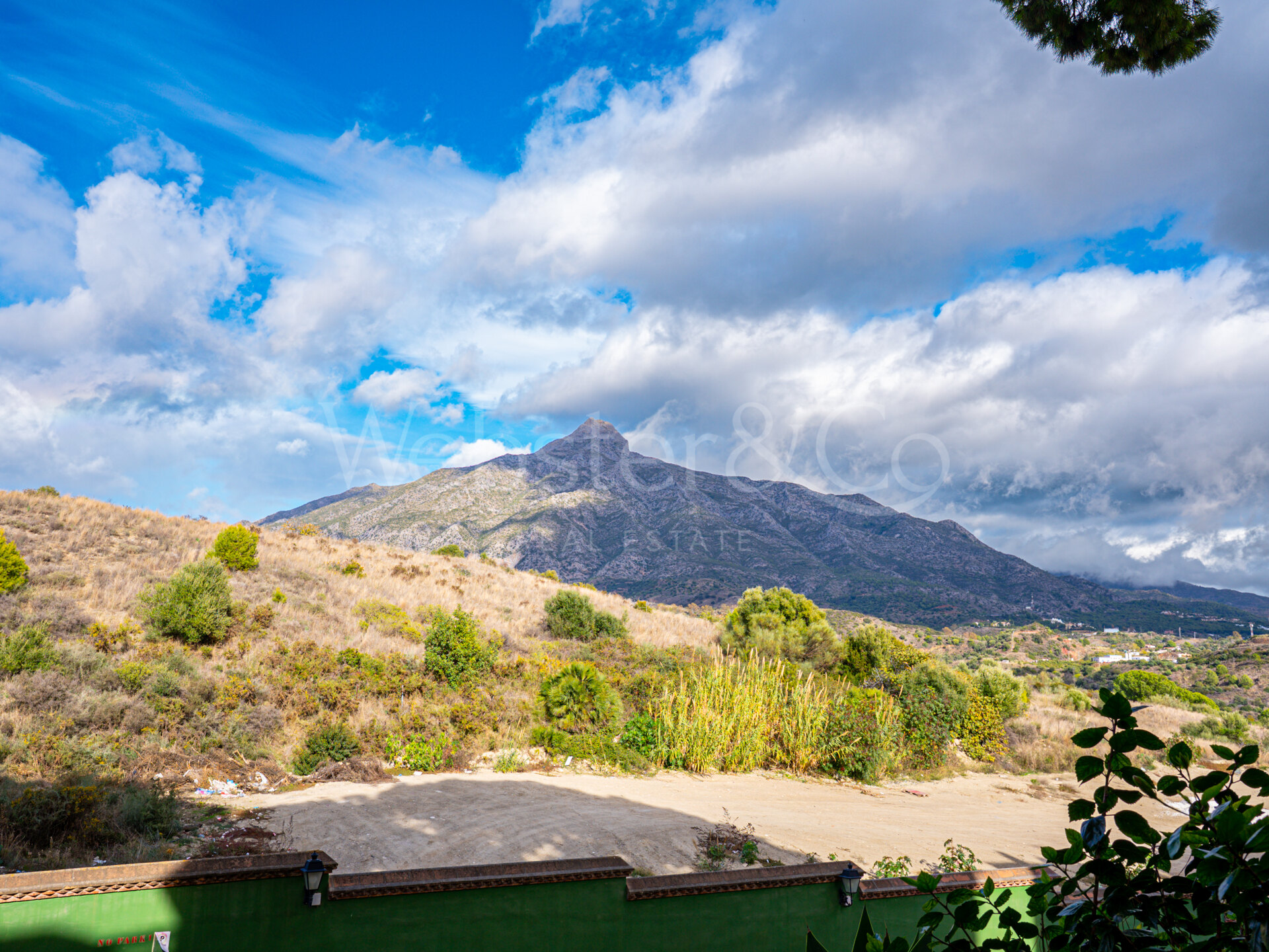 Apartment Pinehaven – Estilo en Nueva Andalucía