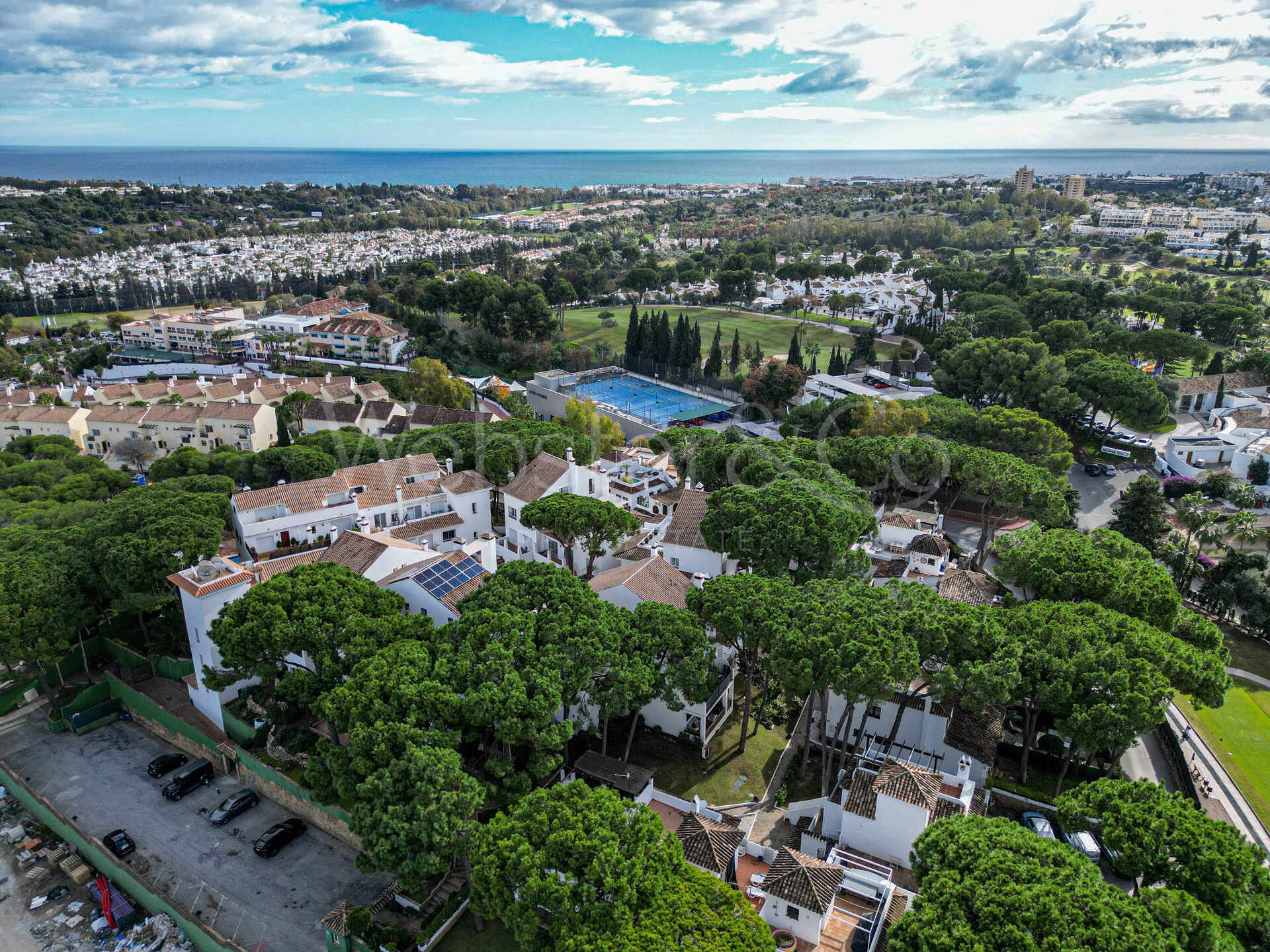 Apartment Pinehaven – Estilo en Nueva Andalucía