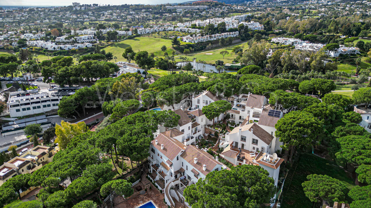 Apartment Pinehaven - Style in Nueva Andalucia