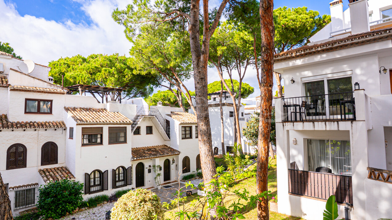 Apartment Pinehaven - Style in Nueva Andalucia