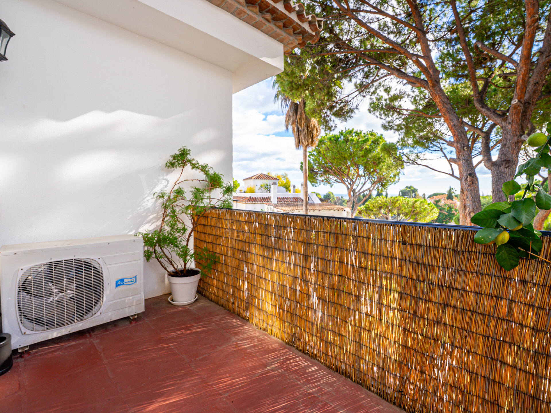 Apartment Pinehaven – Estilo en Nueva Andalucía