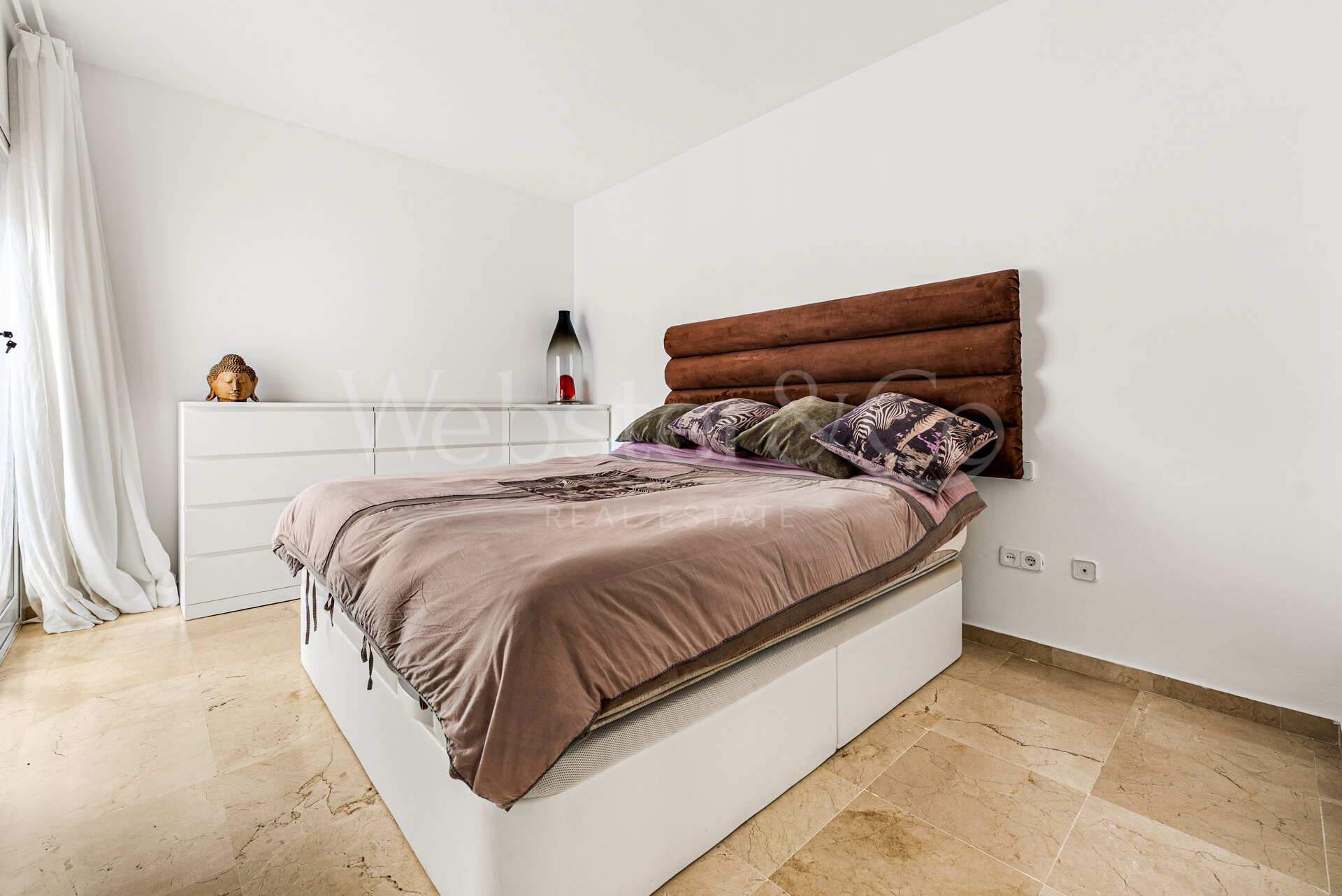 Apartment Pinehaven – Estilo en Nueva Andalucía