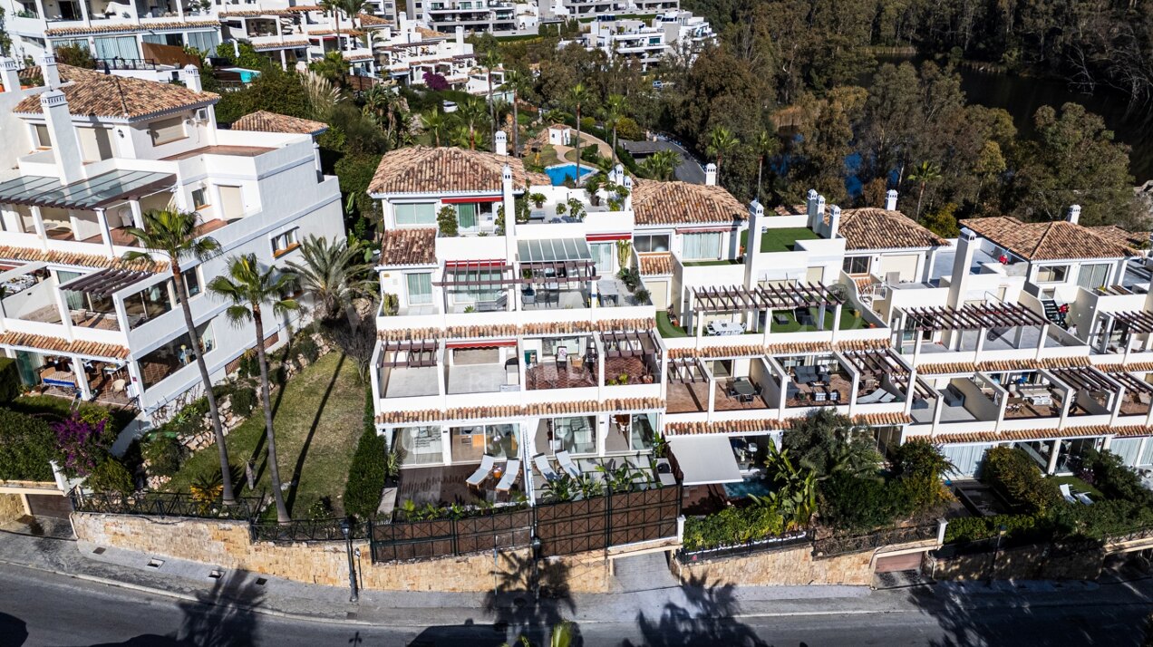 Apartment Gales - Renovated Flat in Nueva Andalucia