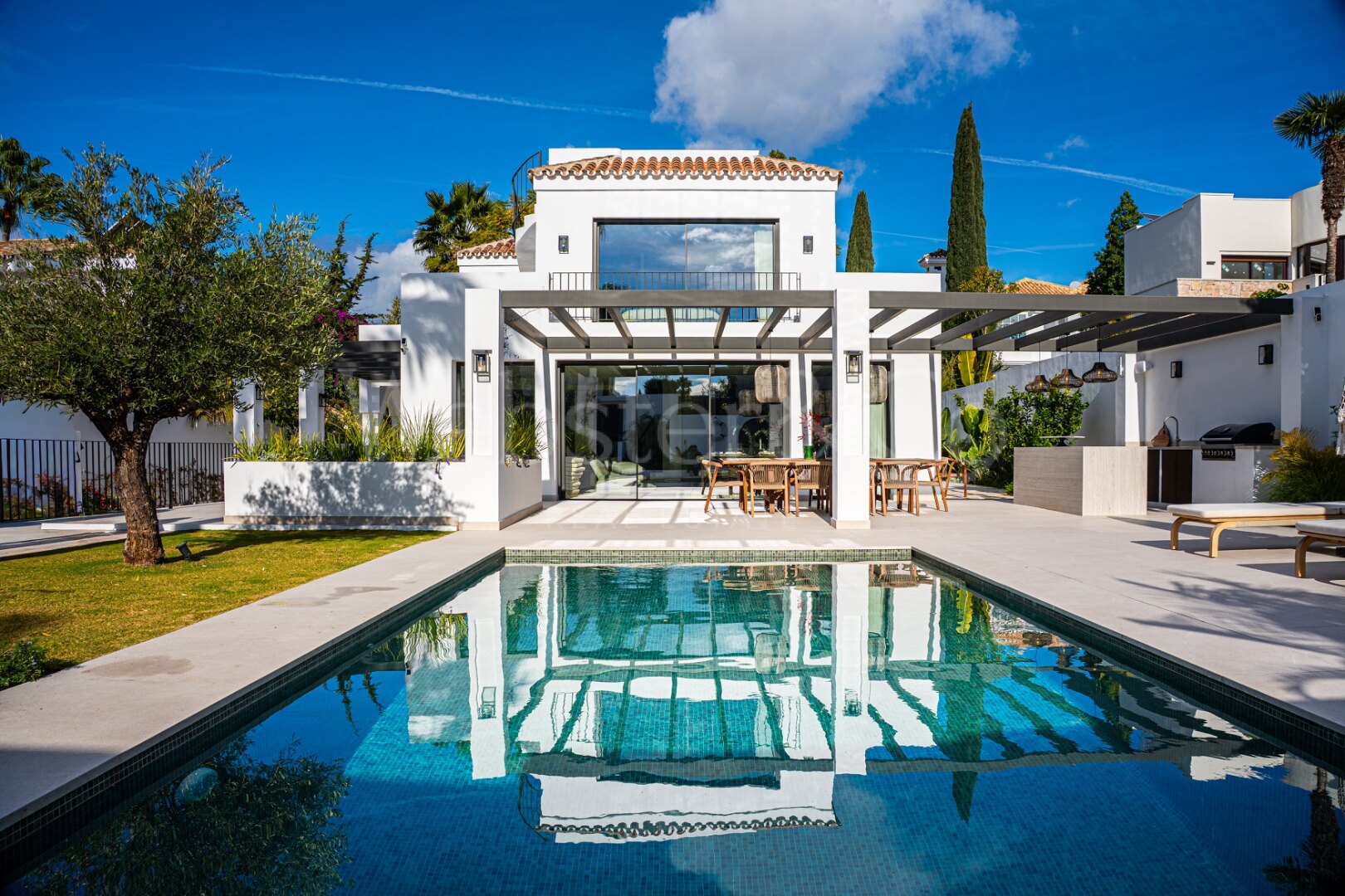 Casa Merengue - Hogar de Lujo en Nueva Andalucia