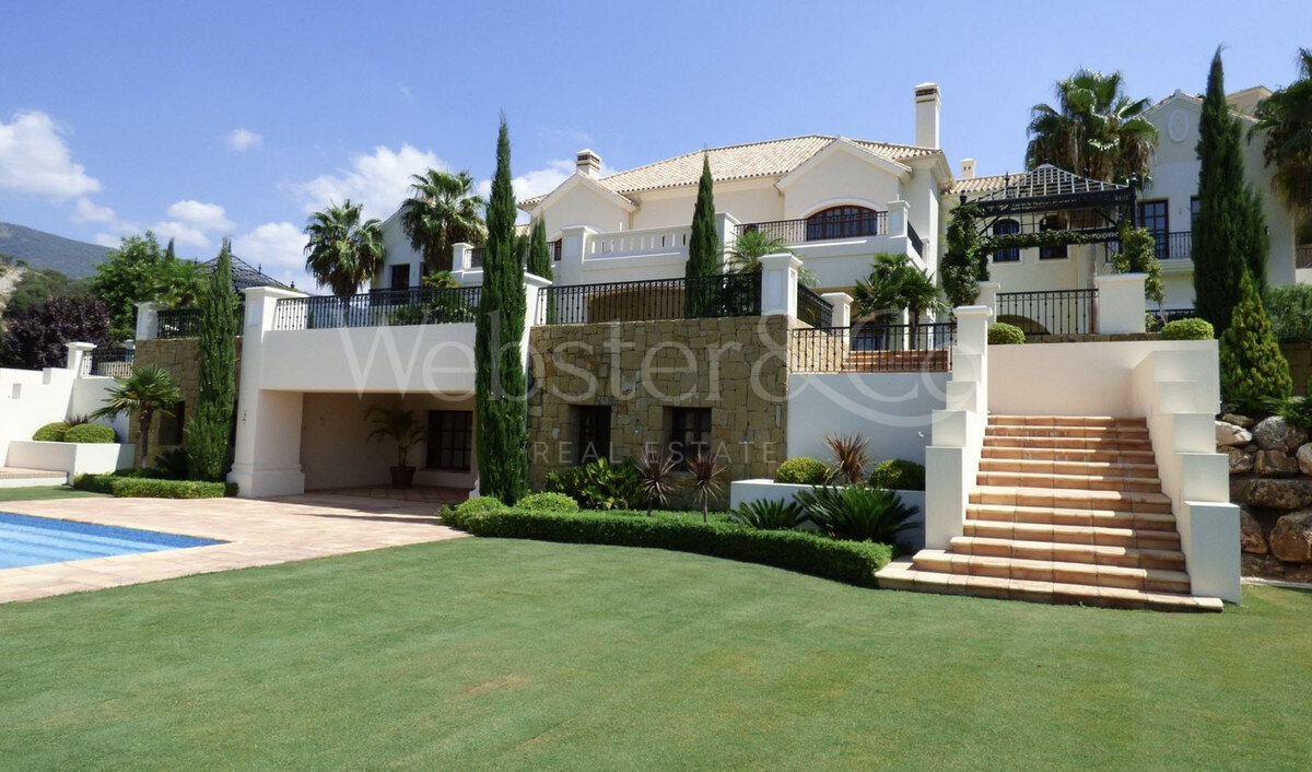 Villa Grand - Opulent Home in La Zagaleta