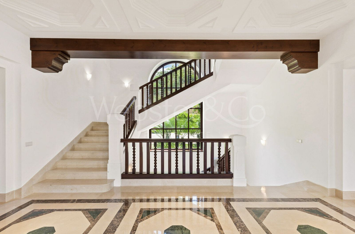 Villa Grand - Opulent Home in La Zagaleta