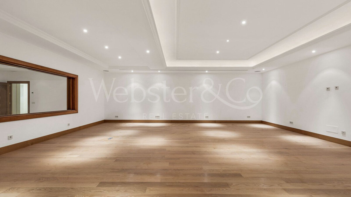 Villa Grand - Opulent Home in La Zagaleta